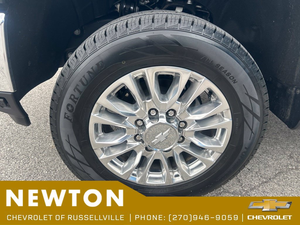 Used 2025 Chevrolet Silverado 2500 LT w/ All Star Edition AWD/4WD image 44