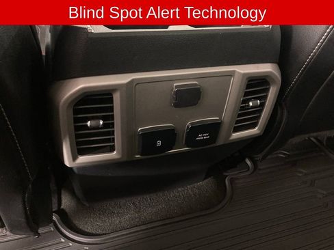 Used 2020 Ford F150 Lariat image 16
