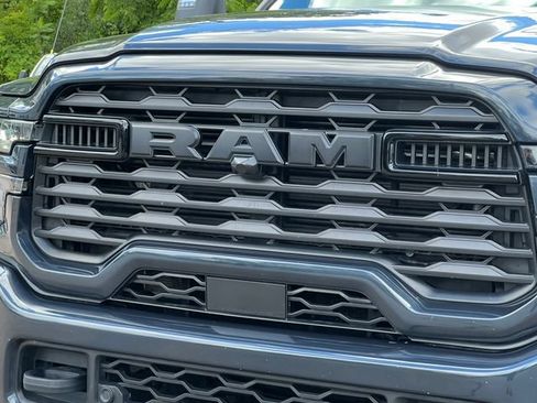 Used 2025 RAM 2500 Big Horn AWD/4WD image 42