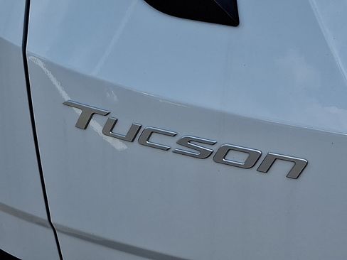 New 2026 Hyundai Tucson Limited AWD/4WD image 13