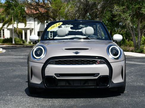 Used 2024 MINI Cooper S FWD image 9