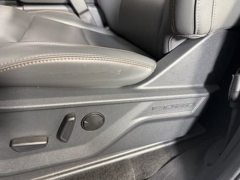 Used 2025 Ford Expedition Max Active AWD/4WD image 24