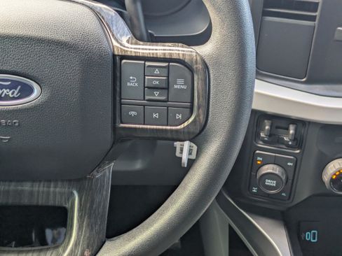 Used 2025 Ford F250 XLT w/ FX4 Off-Road Package AWD/4WD image 24