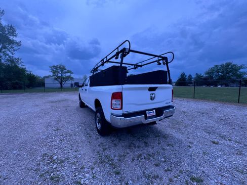 Used 2023 RAM 2500 Tradesman w/ Chrome Appearance Group AWD/4WD image 6