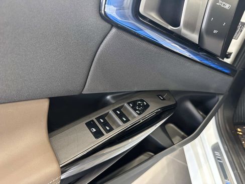 New 2026 BMW X3 xDrive30 w/ Premium Package image 17