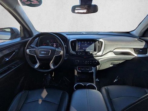 Used 2023 GMC Terrain SLT image 14