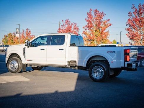 Used 2023 Ford F450 Limited w/ FX4 Off-Road Package image 11