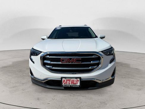 Used 2021 GMC Terrain SLT FWD image 2