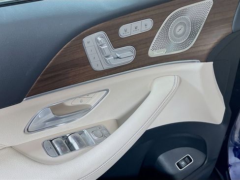 Used 2026 Mercedes-Benz GLS 450 4MATIC image 21