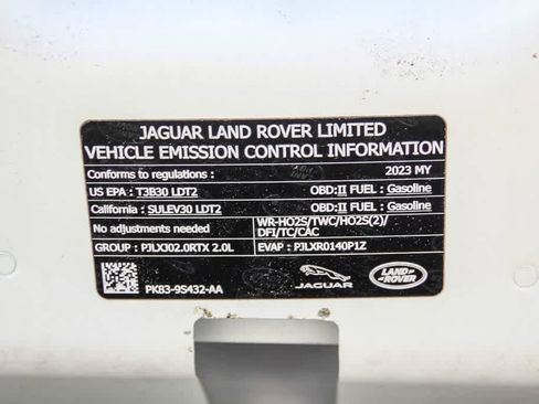 Used 2023 Land Rover Range Rover Velar S AWD/4WD image 28