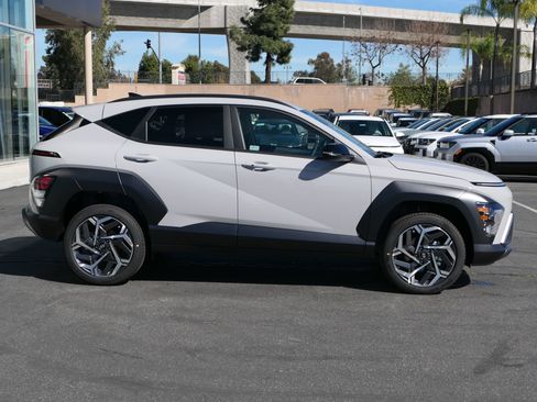 New 2026 Hyundai Kona SEL Premium AWD/4WD image 2