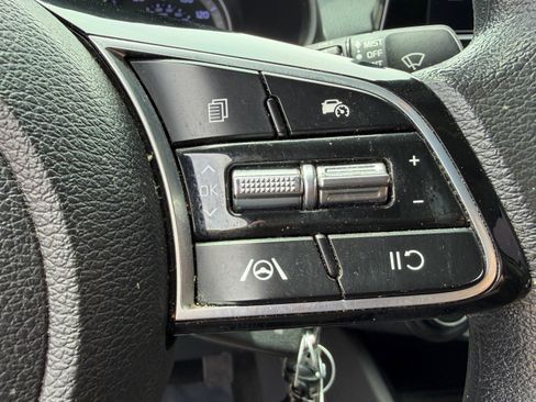 Used 2023 Kia Forte LXS w/ LXS Technology Package FWD image 26