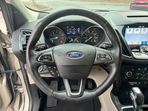 Certified 2018 Ford Escape Titanium w/ Ford Safe & Smart Package FWD image 24