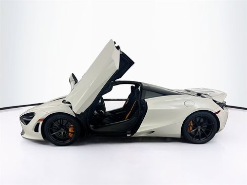 Used 2018 McLaren 720S Performance image 36