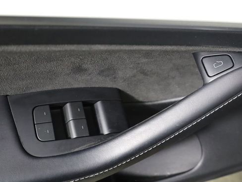 Used 2023 Tesla Model 3 Performance image 18