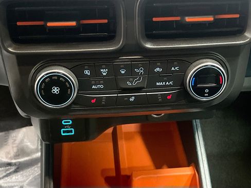 Used 2022 Ford Maverick XLT w/ Equipment Group 300A Standard image 15