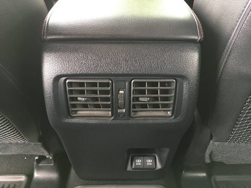 Used 2020 Toyota 4Runner Venture w/ Moonroof Package AWD/4WD image 25