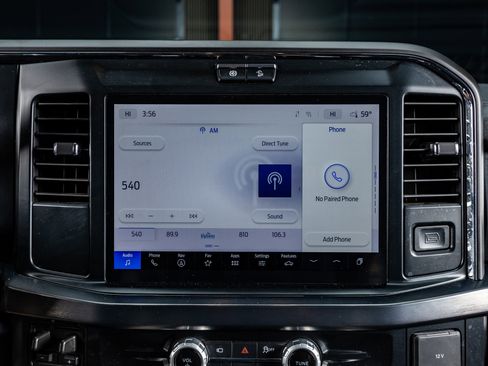 Used 2025 Ford F350 Lariat image 25