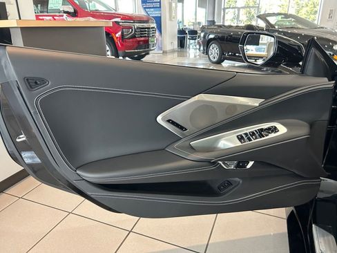 New 2026 Chevrolet Corvette Stingray Premium Conv w/ Z51 Performance Package RWD image 17