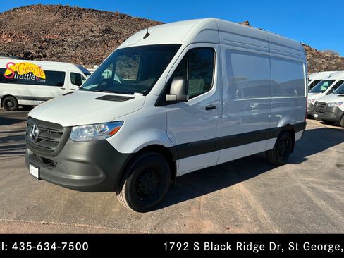 New 2026 Mercedes-Benz Sprinter 2500 image 1
