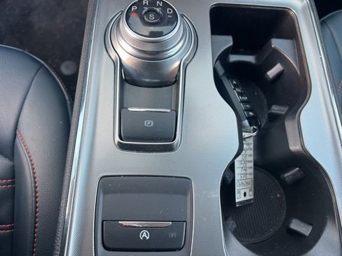 Used 2023 Ford Edge SEL w/ Sport Appearance Package image 33