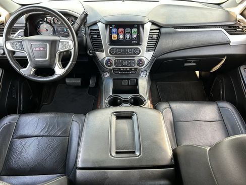 Used 2018 GMC Yukon XL SLT w/ Open Road Package AWD/4WD image 17