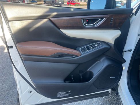 Used 2019 Subaru Ascent Touring w/ Popular Package #2A image 13