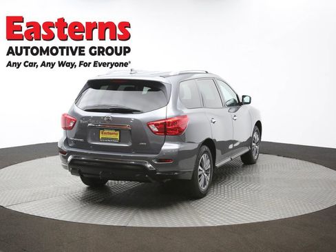 Used 2020 Nissan Pathfinder S AWD/4WD image 42