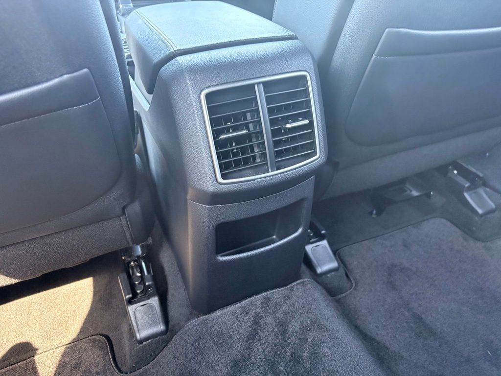 Used 2025 Kia Sportage X-Pro Prestige AWD/4WD image 28