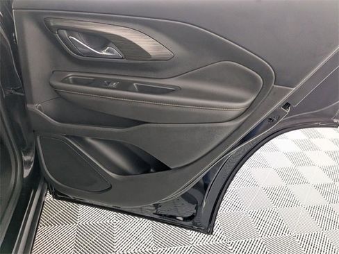Used 2019 GMC Terrain SLT w/ Preferred Package image 34