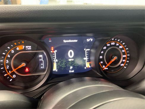 Used 2025 Jeep Wrangler Sport S image 15