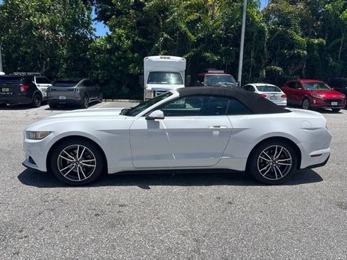 Used 2016 Ford Mustang Premium RWD image 4