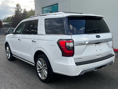 Used 2020 Ford Expedition Platinum AWD/4WD image 3