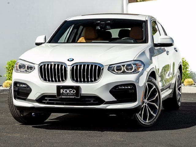 Used 2021 BMW X4 xDrive30i AWD/4WD image 1