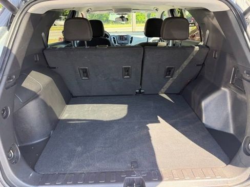 Certified 2024 Chevrolet Equinox LT FWD image 11