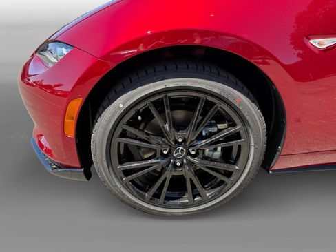 New 2026 MAZDA MX-5 Miata Club w/ Interior Package RWD image 9