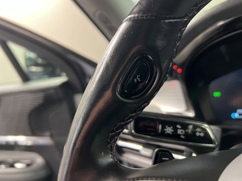 Used 2022 Lincoln Corsair Reserve w/ Equipment Group 201A image 21