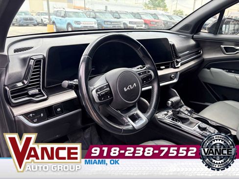 Used 2023 Kia Sportage X-Line w/ X-Line Premium Package AWD/4WD image 12