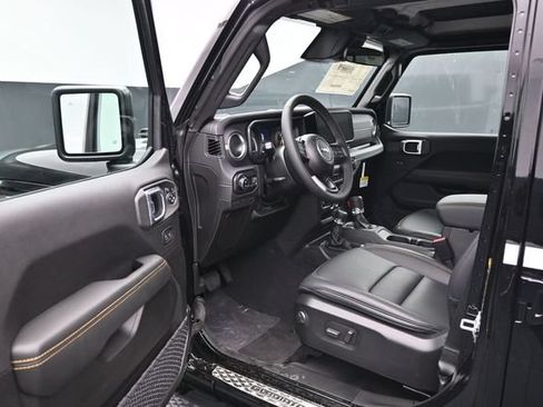 New 2026 Jeep Gladiator Sport AWD/4WD image 12