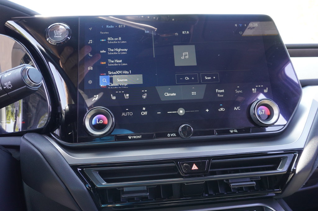 Used 2025 Lexus TX 350 AWD w/ Technology Package image 24