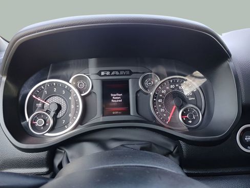 Used 2025 RAM 1500 Big Horn AWD/4WD image 23
