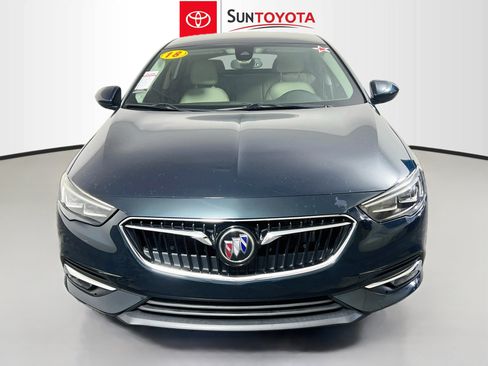 Used 2018 Buick Regal Essence w/ Driver Confidence Package #1 FWD image 10