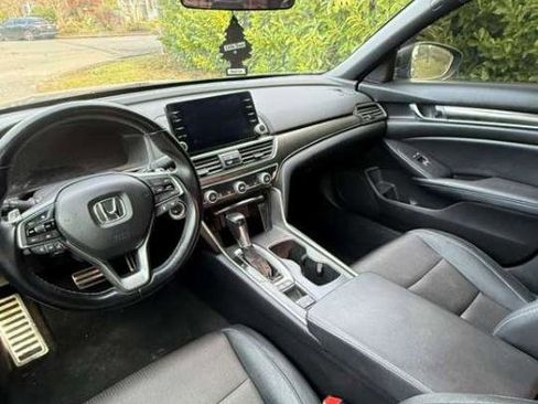 Used 2020 Honda Accord Sport image 7