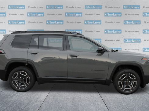 New 2026 Jeep Cherokee Limited AWD/4WD image 4