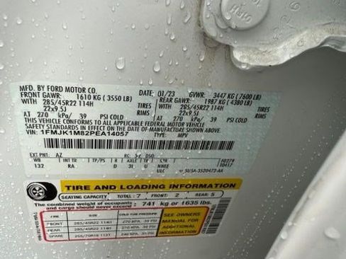 Used 2023 Ford Expedition Max Platinum AWD/4WD image 14