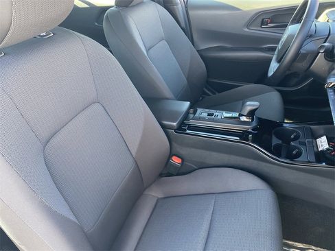 Certified 2025 Toyota Prius LE image 13