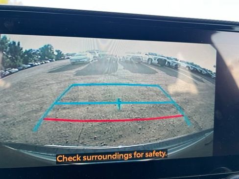Used 2023 Toyota Highlander XSE AWD/4WD image 17