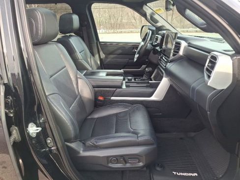 Used 2024 Toyota Tundra Platinum w/ TRD Off-Road Package AWD/4WD image 67