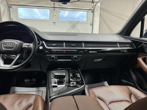 Used 2017 Audi Q7 3.0T Prestige AWD/4WD image 29