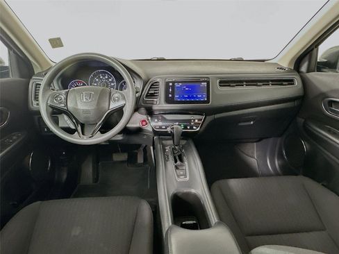 Used 2018 Honda HR-V EX image 30